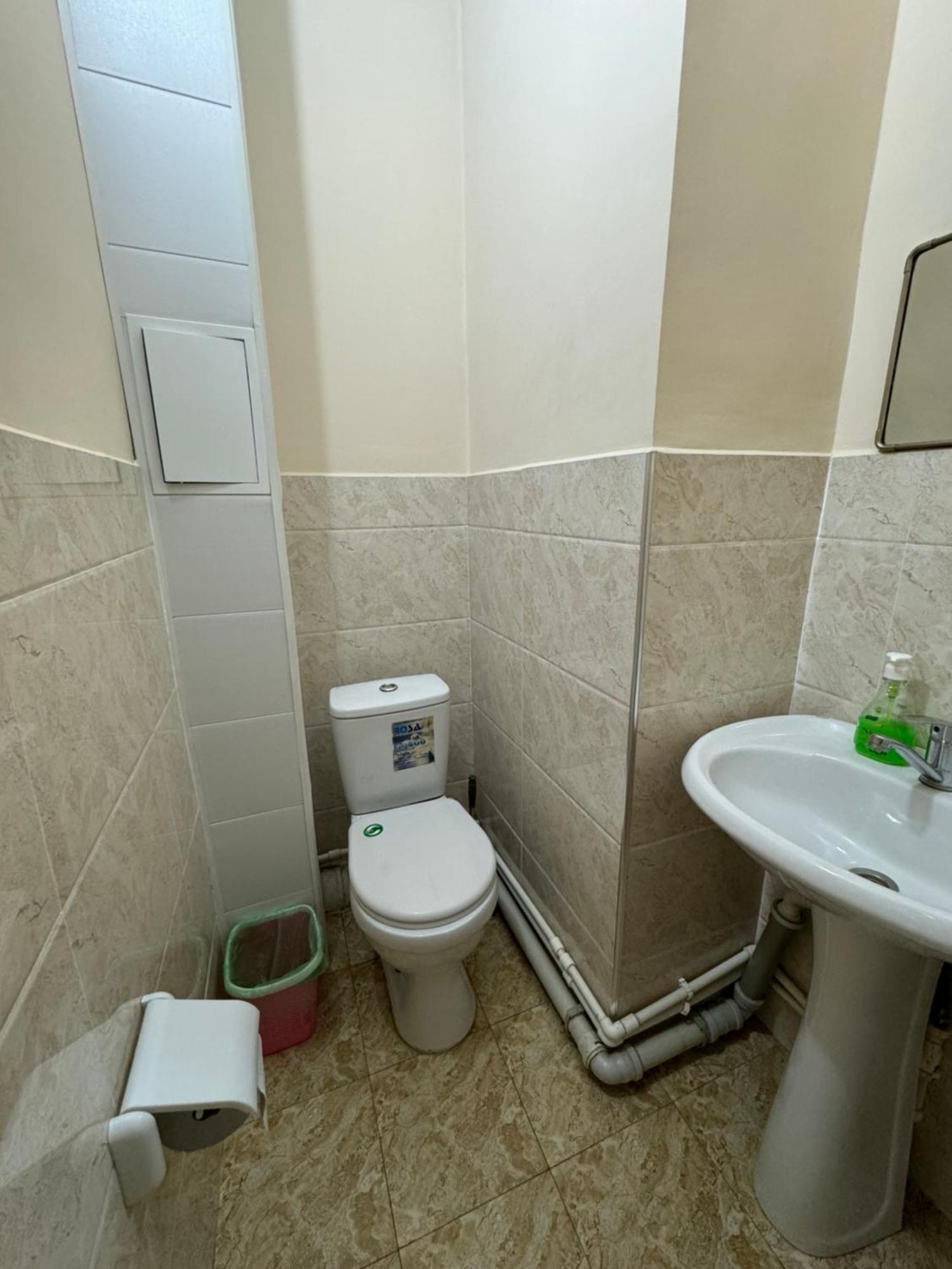 Yunusabad 7 Американский Посольство Tachkent Extérieur photo